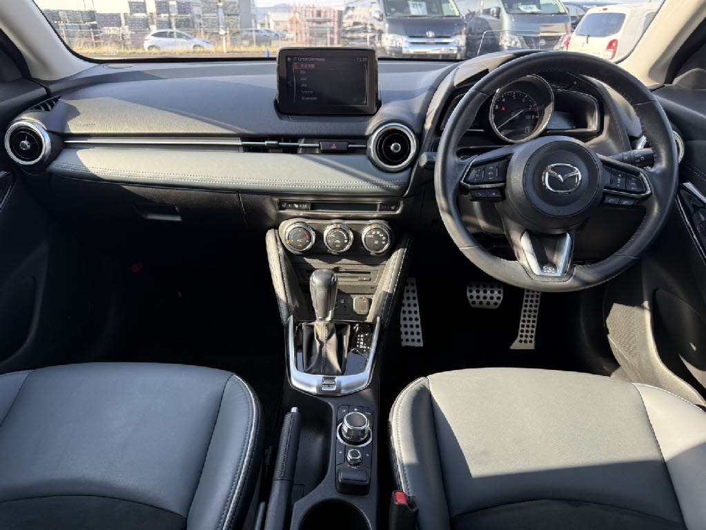 マツダ マツダ２ 15S Lﾊﾟｯｹｰｼﾞ 4WD