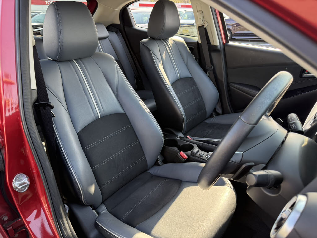 マツダ マツダ２ 15S Lﾊﾟｯｹｰｼﾞ 4WD