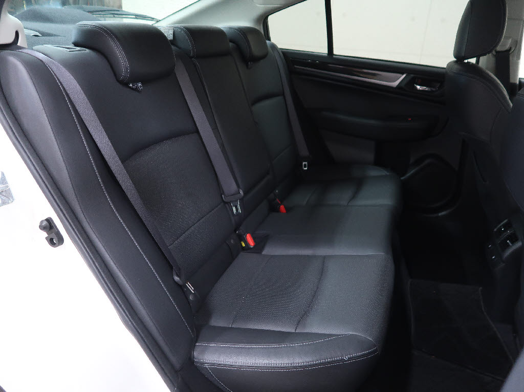 スバル レガシィＢ４ リミテッド