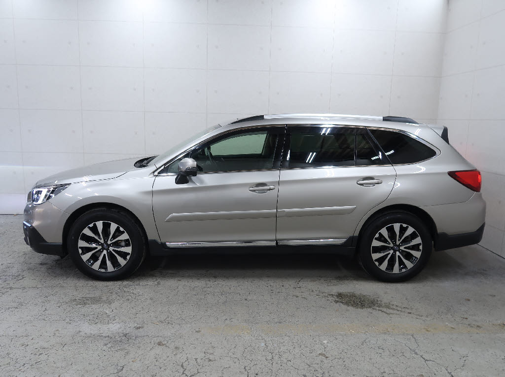 スバル ﾚｶﾞｼｨｱｳﾄﾊﾞｯｸ リミテッド