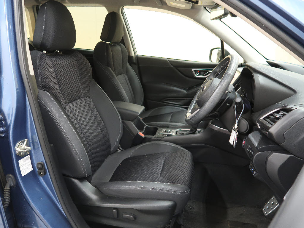 スバル フォレスター プレミアム