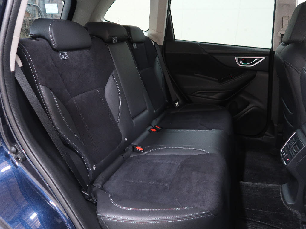 スバル フォレスター スポーツ