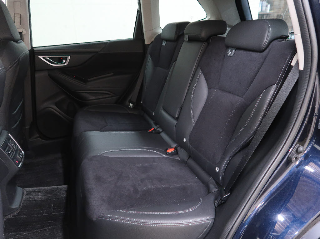 スバル フォレスター スポーツ