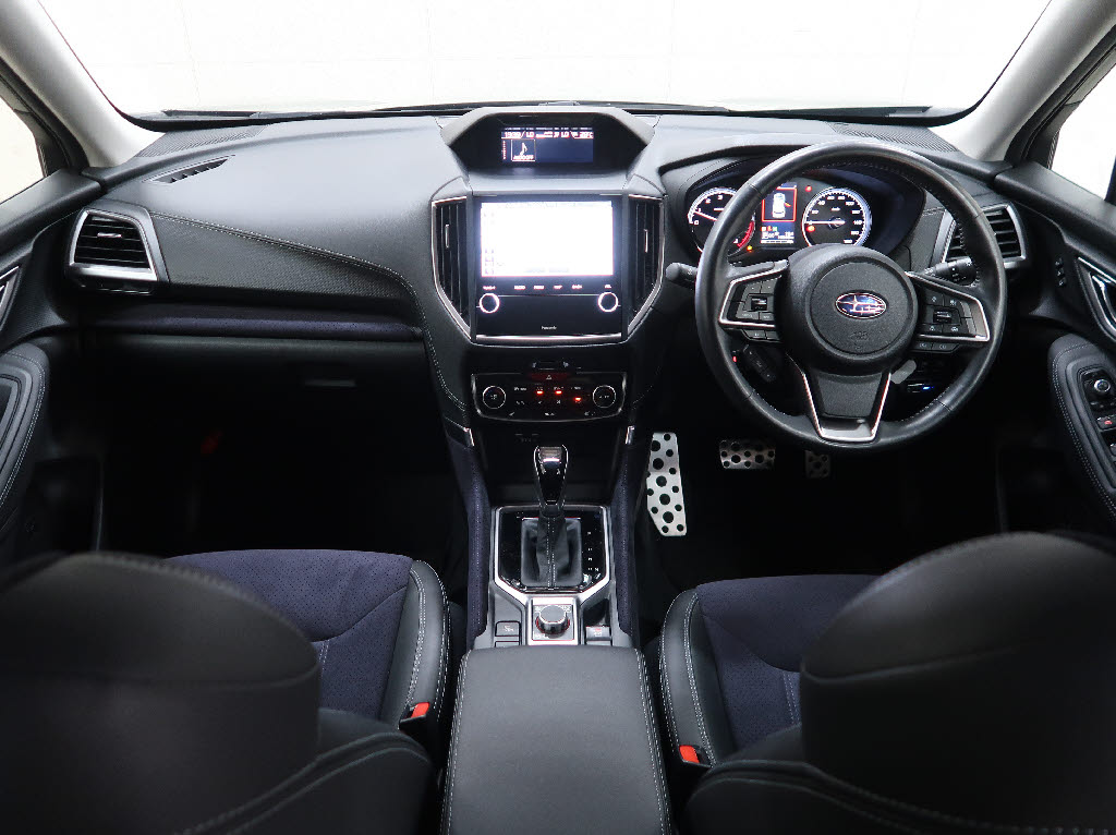 スバル フォレスター スポーツ