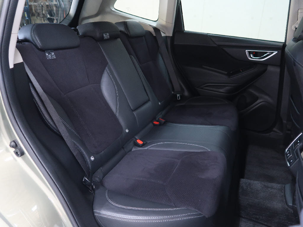 スバル フォレスター スポーツ