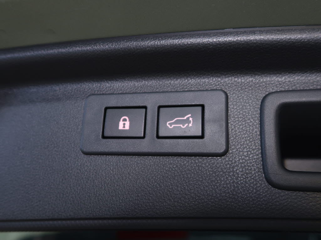 スバル フォレスター スポーツ