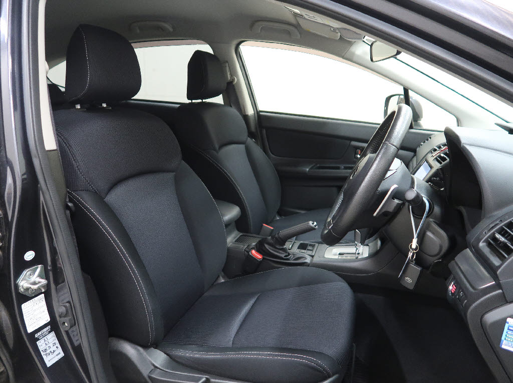 スバル インプレッサスポーツ 2.0I ｱｲｻｲﾄ