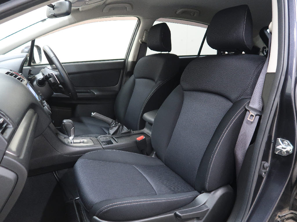 スバル インプレッサスポーツ 2.0I ｱｲｻｲﾄ