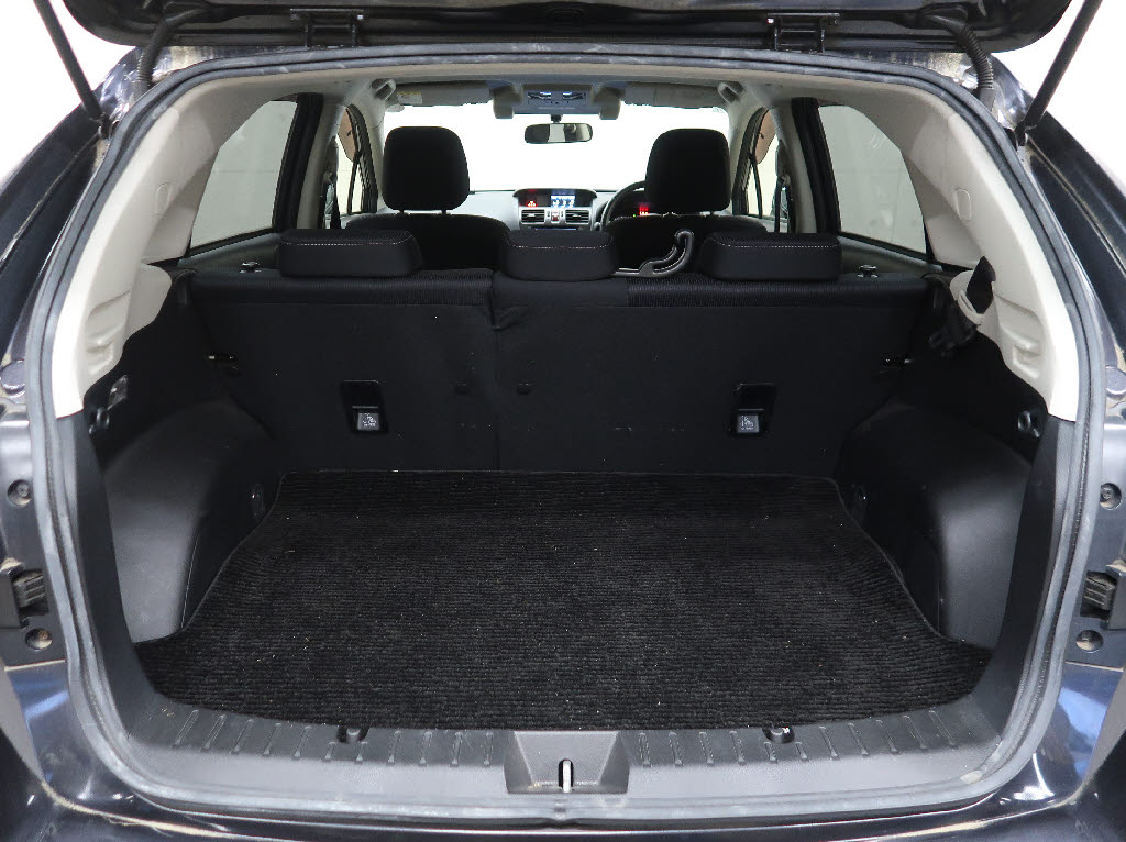 スバル インプレッサスポーツ 2.0I ｱｲｻｲﾄ