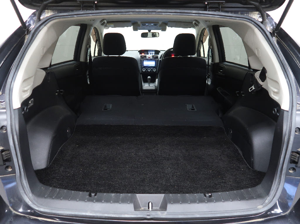 スバル インプレッサスポーツ 2.0I ｱｲｻｲﾄ