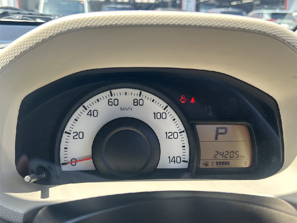 スズキ アルト F 4WD