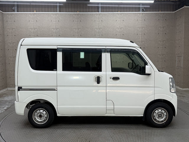 三菱 ミニキャブＶ ﾌﾞﾗﾎﾞｰﾀｰﾎﾞ HR