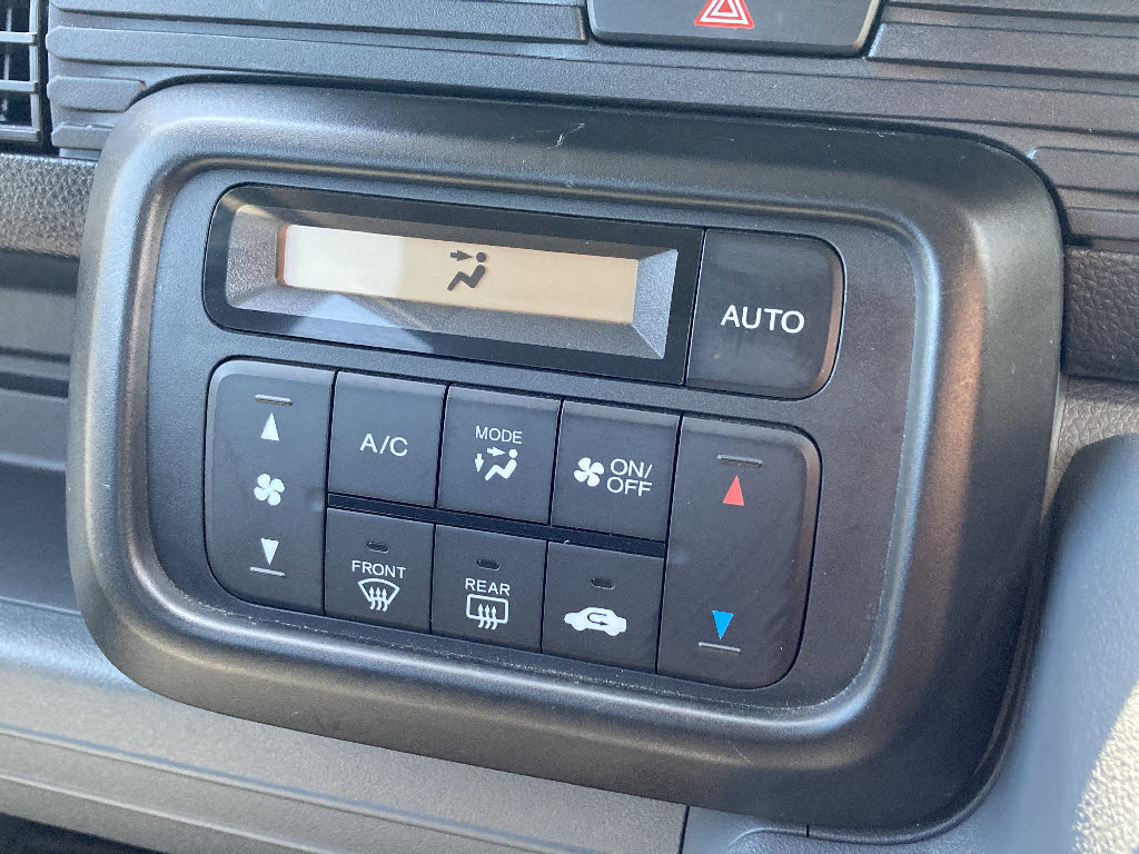 ホンダ Ｎ－ＶＡＮ G ﾎﾝﾀﾞｾﾝｼﾝｸﾞ 4WD