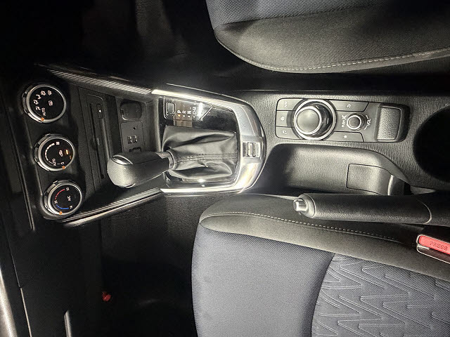 マツダ デミオ 13S