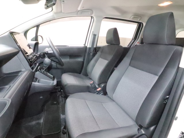 トヨタ シエンタ G