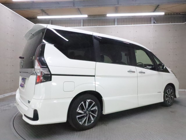 ニッサン セレナＨＶ ハイウェイスターＶ