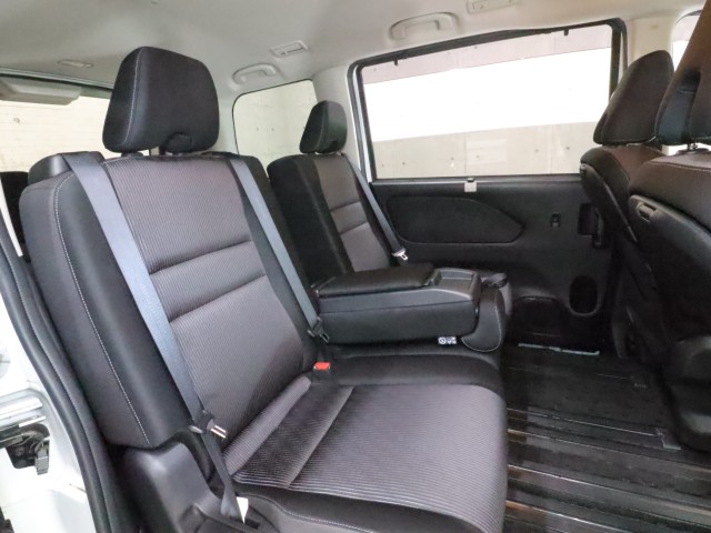 ニッサン セレナＨＶ ハイウェイスターＶ