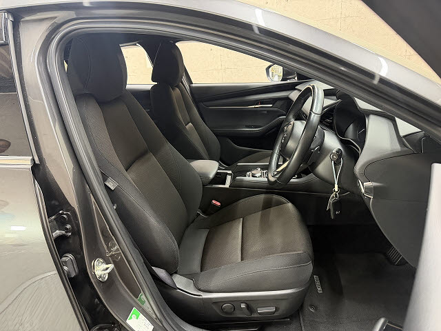 マツダ マツダ３ XDﾌﾟﾛｱｸﾃｨﾌﾞﾂｰﾘﾝｸﾞｾﾚｸｼｮﾝ