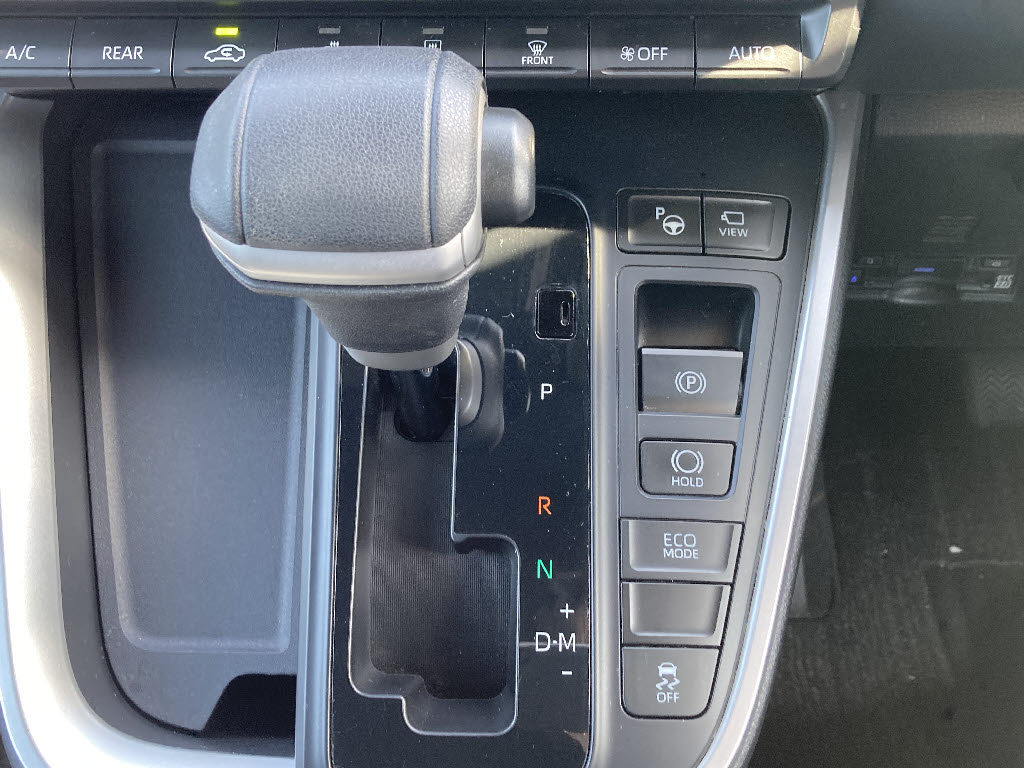 トヨタ ノア 4WD S-Z