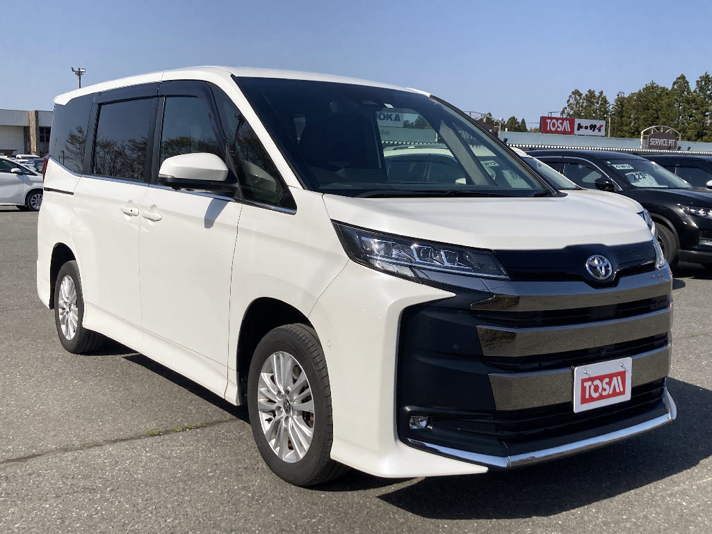 トヨタ ノア 4WD S-Z