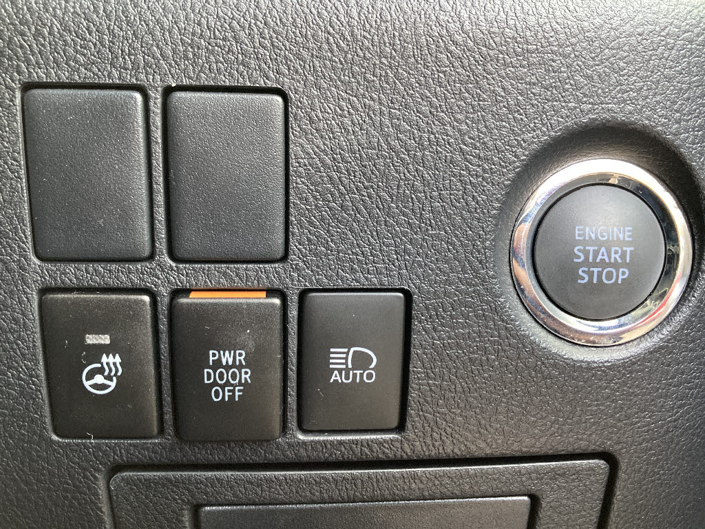 トヨタ アルファード S Cﾊﾟｯｹｰｼﾞ 4WD