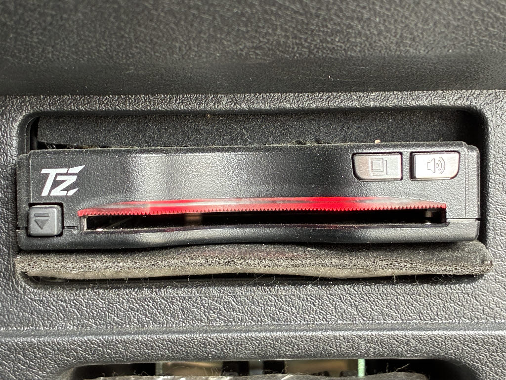 ニッサン ノート X FOUR