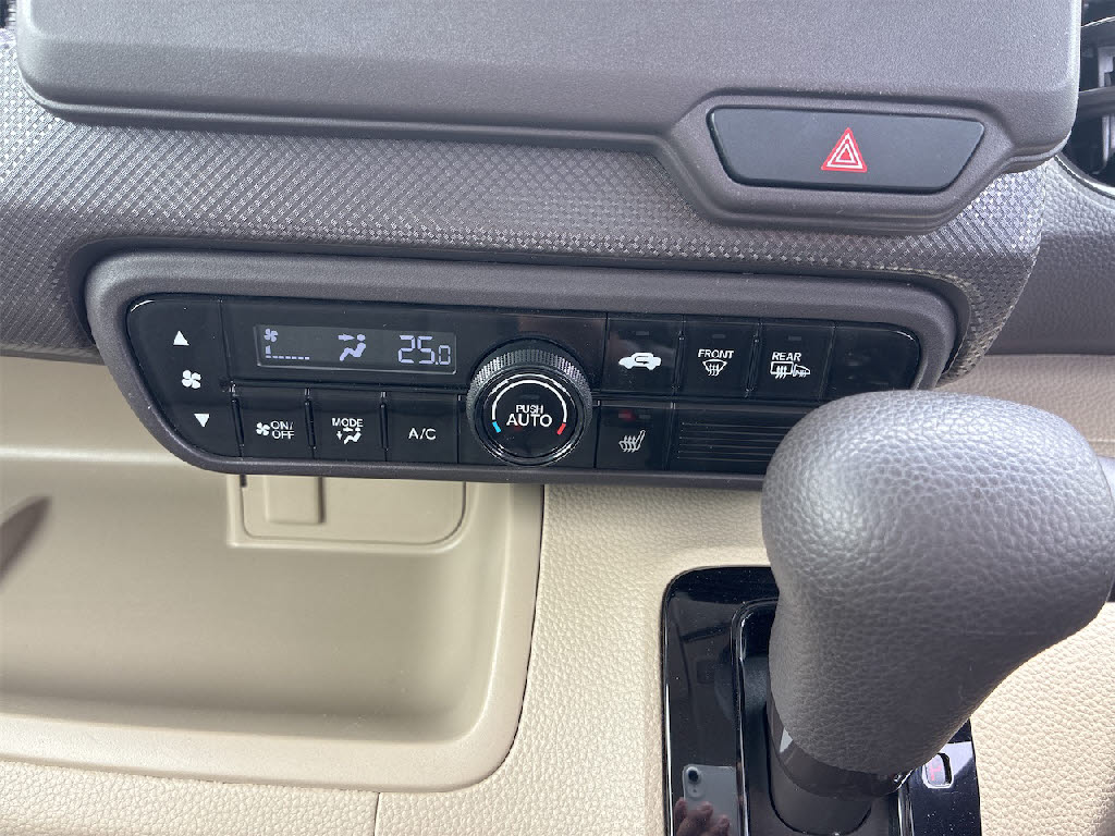 ホンダ Ｎ　ＢＯＸ Gﾎﾝﾀﾞｾﾝｼﾝｸﾞ