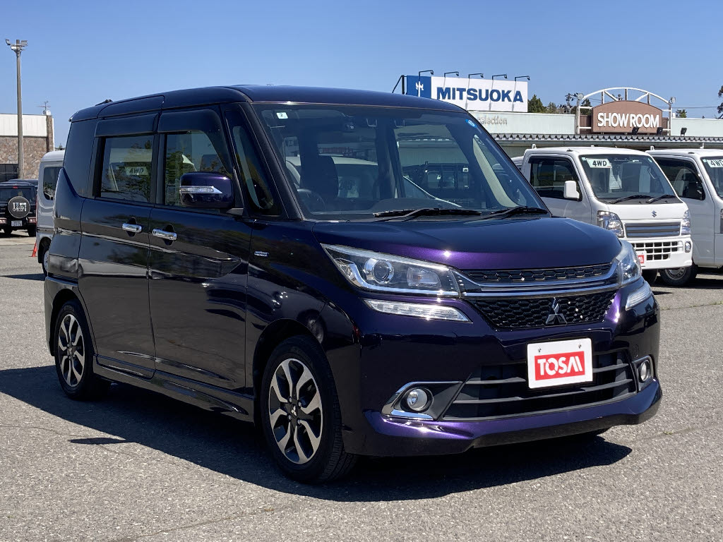 三菱 デリカＤ：２ ｶｽﾀﾑﾊｲﾌﾞﾘｯﾄﾞMV