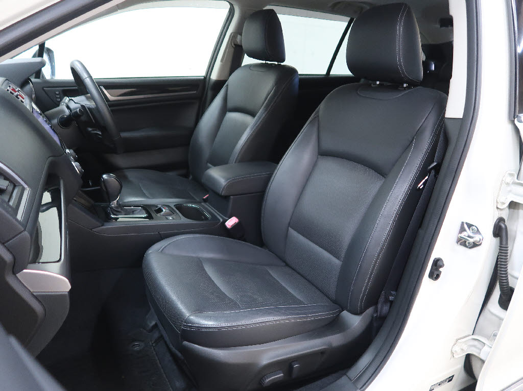 スバル ﾚｶﾞｼｨｱｳﾄﾊﾞｯｸ ﾘﾐﾃｯﾄﾞ