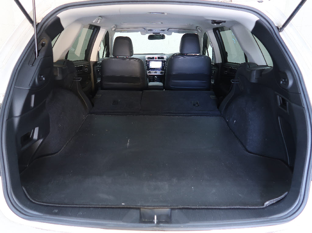 スバル ﾚｶﾞｼｨｱｳﾄﾊﾞｯｸ ﾘﾐﾃｯﾄﾞ