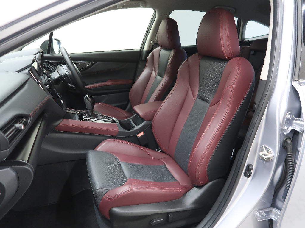 スバル レヴォーグ STIスポーツ EX