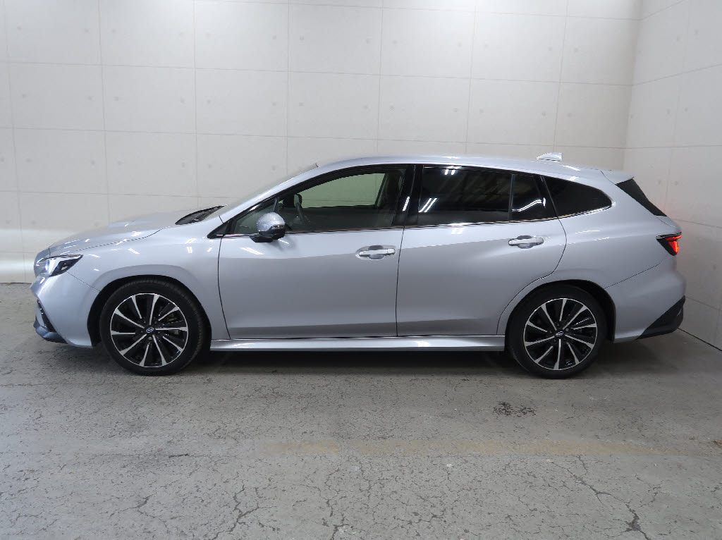 スバル レヴォーグ STIスポーツ EX