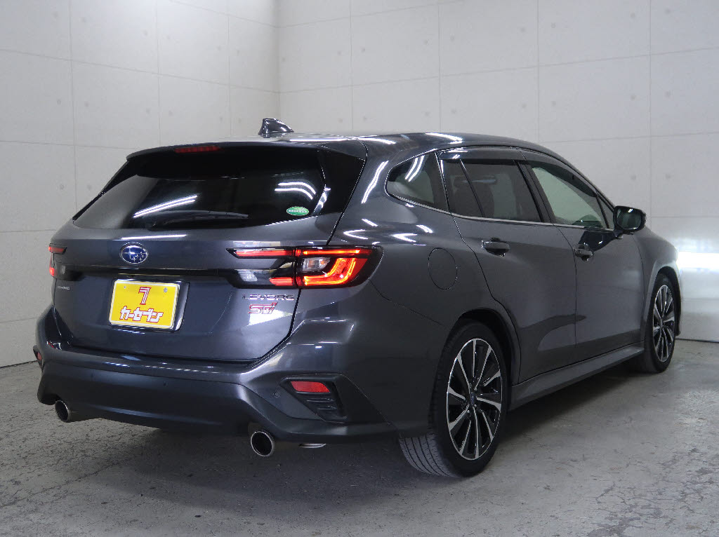 スバル レヴォーグ STIスポーツ EX