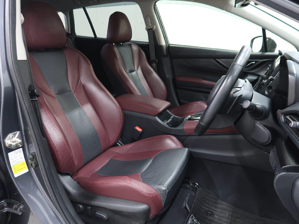 スバル レヴォーグ STIスポーツ EX