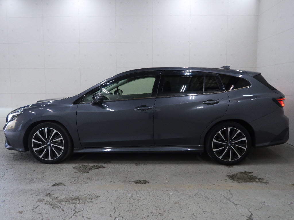 スバル レヴォーグ STIスポーツ EX