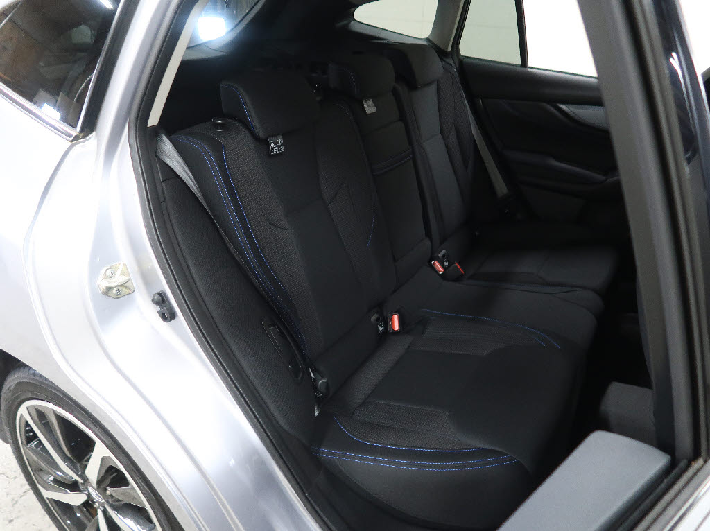 スバル レヴォーグ GT-H EX