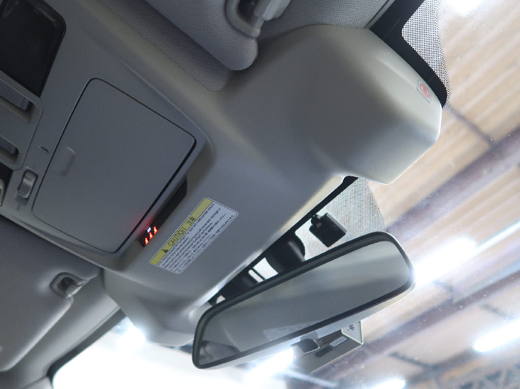 スバル ﾚｶﾞｼｨｱｳﾄﾊﾞｯｸ ベースグレード