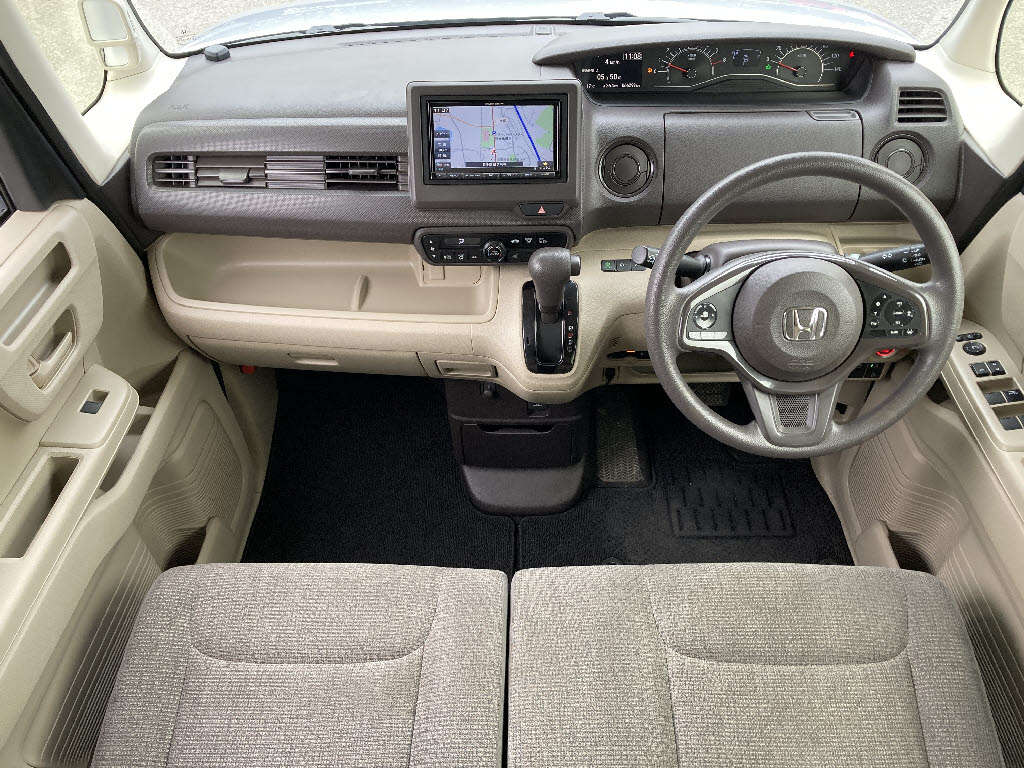 ホンダ Ｎ　ＢＯＸ G ﾎﾝﾀﾞｾﾝｼﾝｸﾞ 4WD