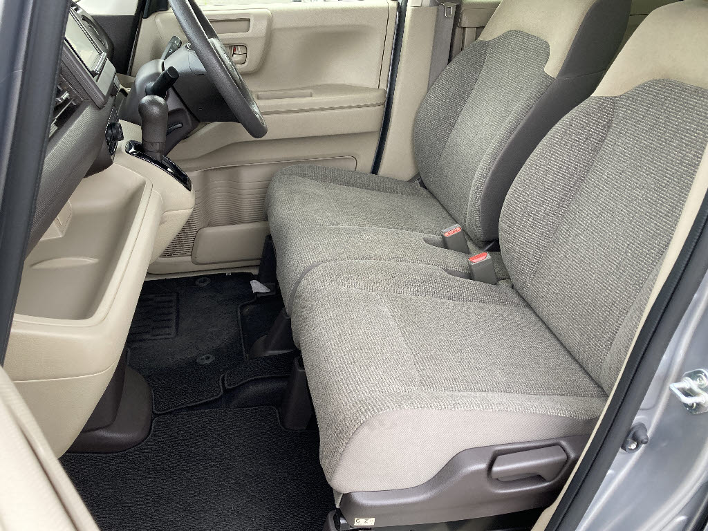 ホンダ Ｎ　ＢＯＸ G ﾎﾝﾀﾞｾﾝｼﾝｸﾞ 4WD