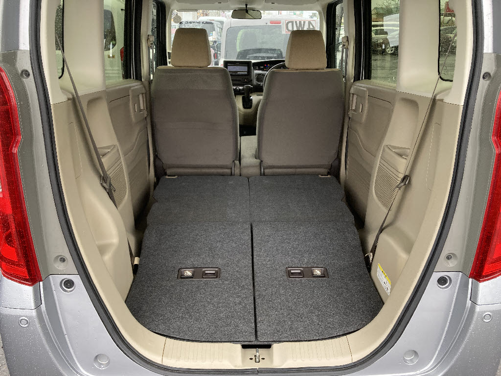 ホンダ Ｎ　ＢＯＸ G ﾎﾝﾀﾞｾﾝｼﾝｸﾞ 4WD