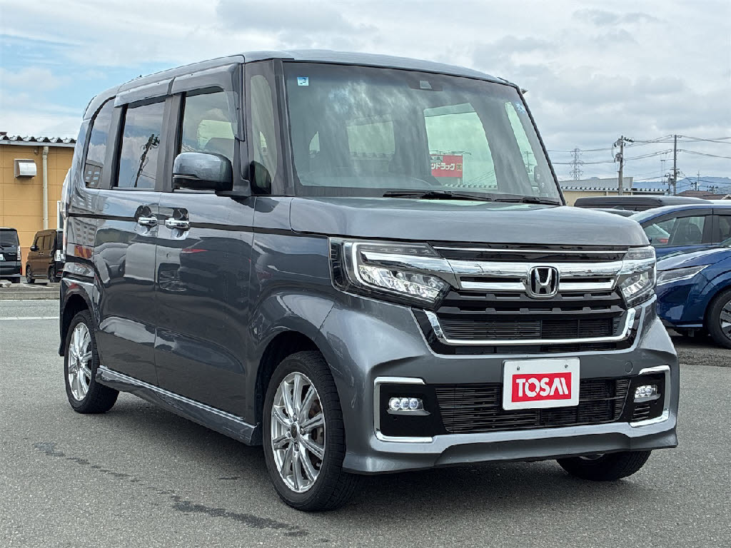 ホンダ Ｎ　ＢＯＸカスタム L ﾀｰﾎﾞ 4WD