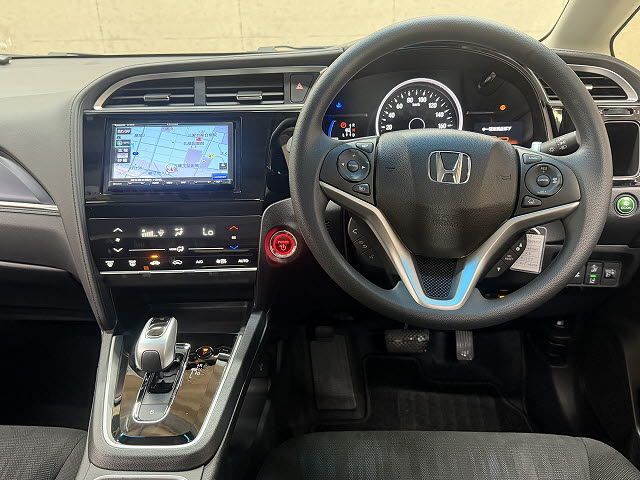 ホンダ シャトル ホンダセンシング