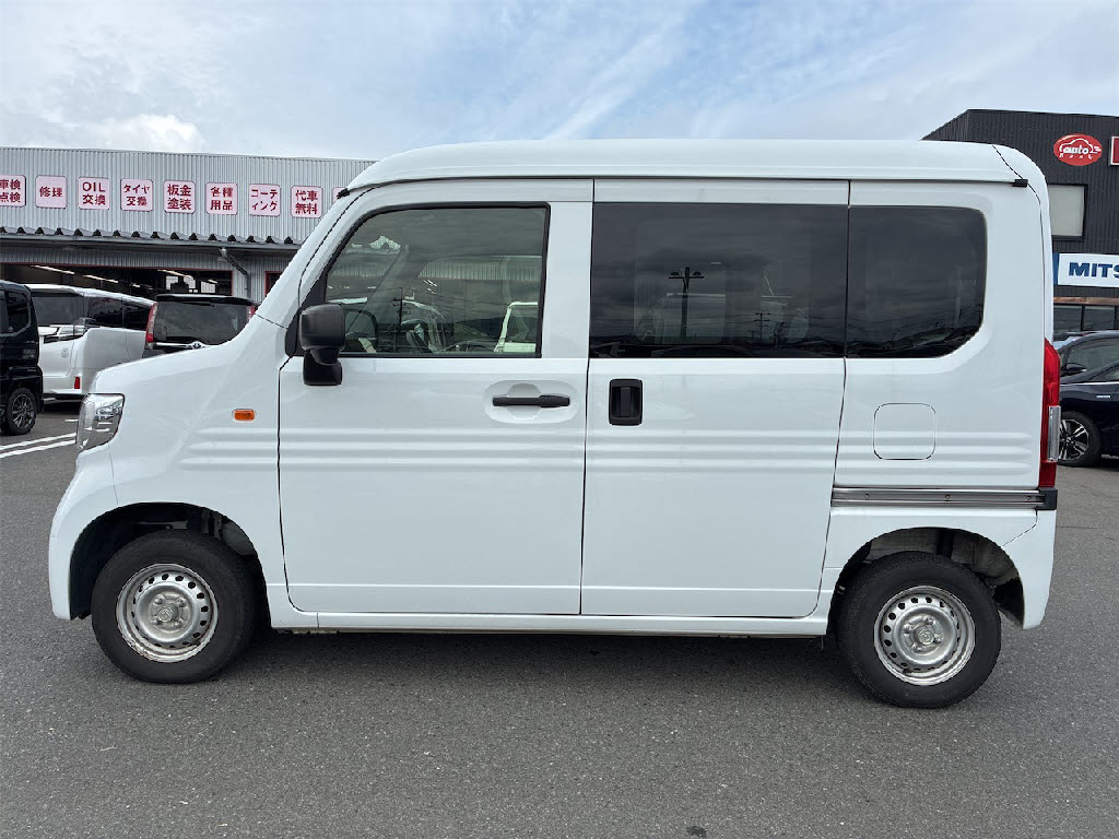 ホンダ Ｎ－ＶＡＮ G・ﾎﾝﾀﾞｾﾝｼﾝｸﾞ 4WD