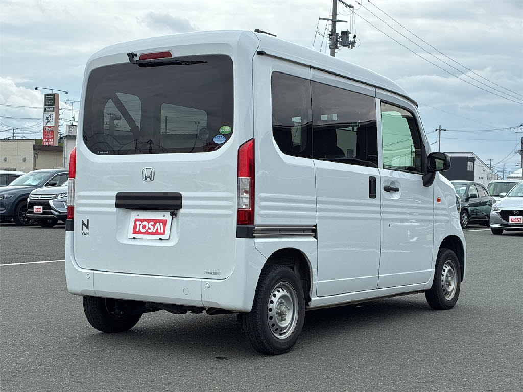 ホンダ Ｎ－ＶＡＮ G・ﾎﾝﾀﾞｾﾝｼﾝｸﾞ 4WD