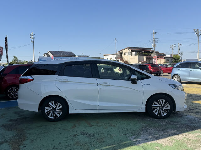 ホンダ シャトル ベースグレード