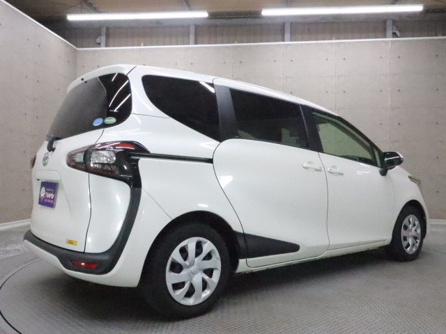 トヨタ シエンタ G