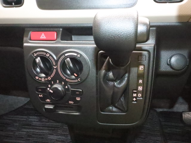 スズキ アルト Ｆ