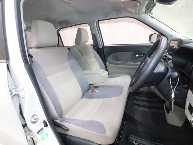 ダイハツ キャスト Ｘ　ＳＡ２