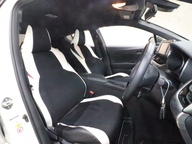 トヨタ Ｃ-ＨＲ Ｓ　ＬＥＤパッケージ