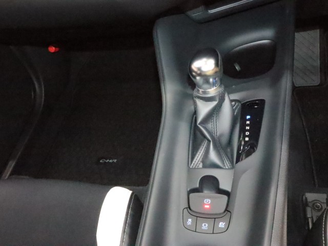 トヨタ Ｃ-ＨＲ Ｓ　ＬＥＤパッケージ